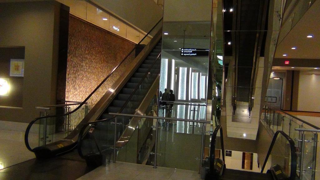 Suites At Elara Las Vegas Center Strip-No Resort Fees Bagian luar foto