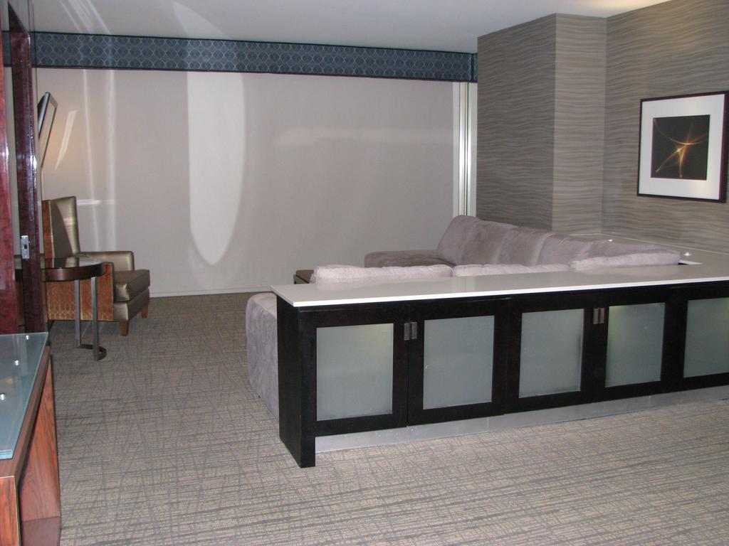 Suites At Elara Las Vegas Center Strip-No Resort Fees Bagian luar foto